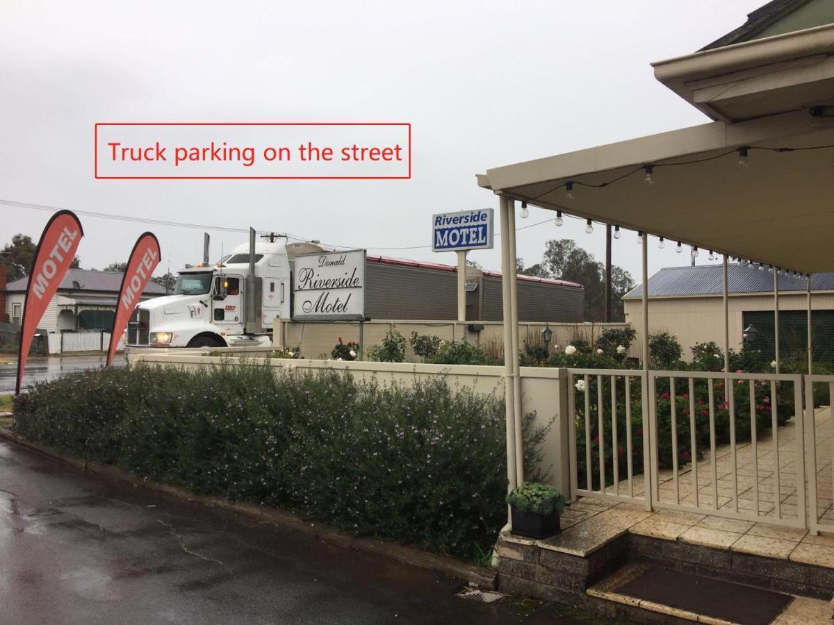 Donald Riverside Motel エクステリア 写真
